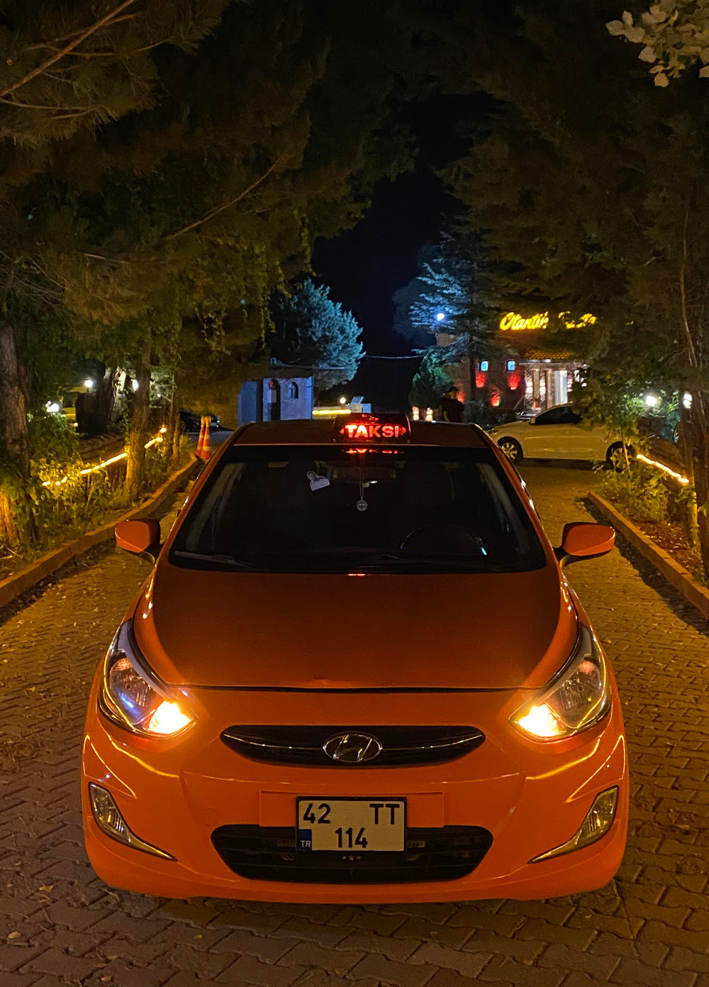 Konya Bosna Hersek Taksi - Araç Fotoğrafı 7